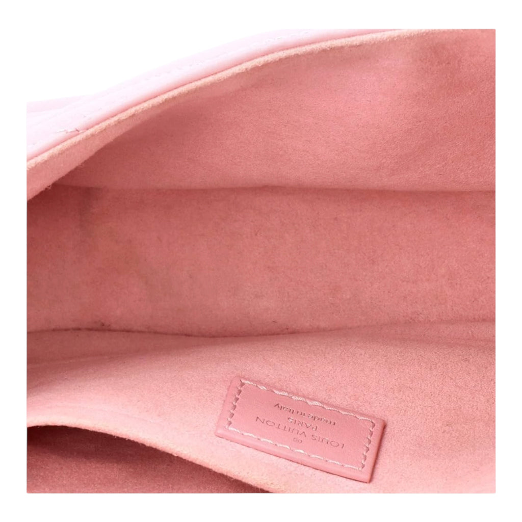 New Wave Chain Bag Quilted Leather Bag. MM Pink