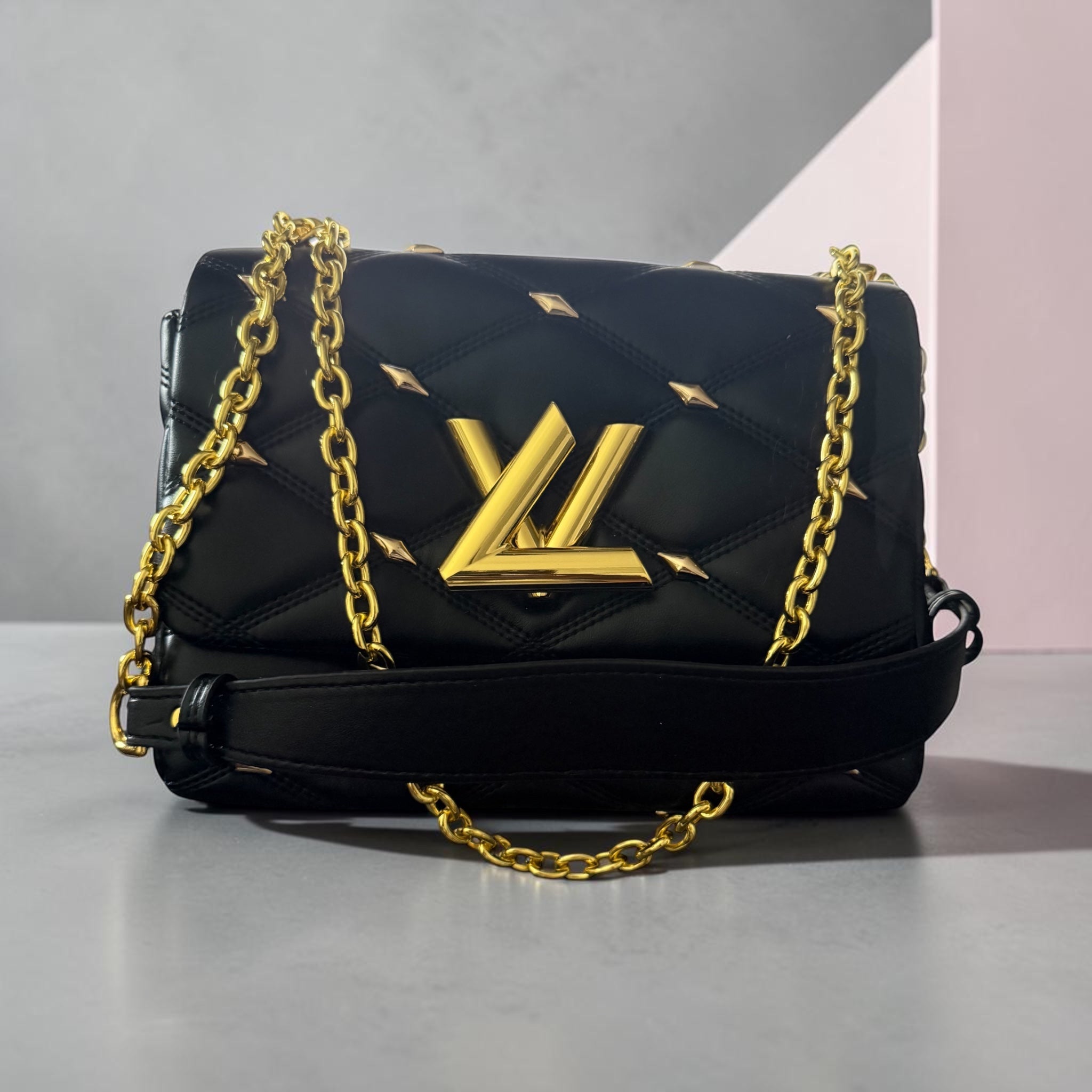 Twist Handbag.