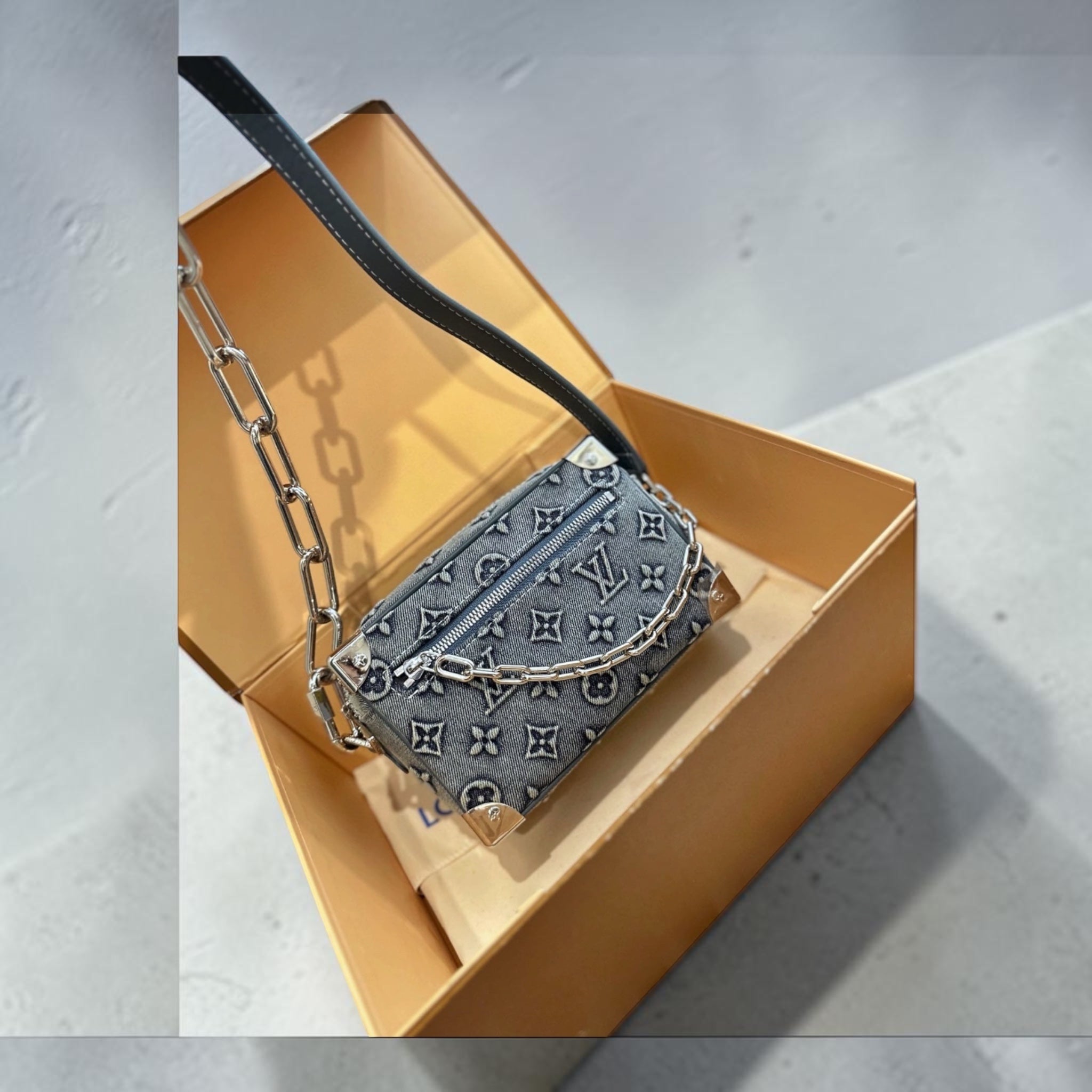 Mini Soft Trunk Bag