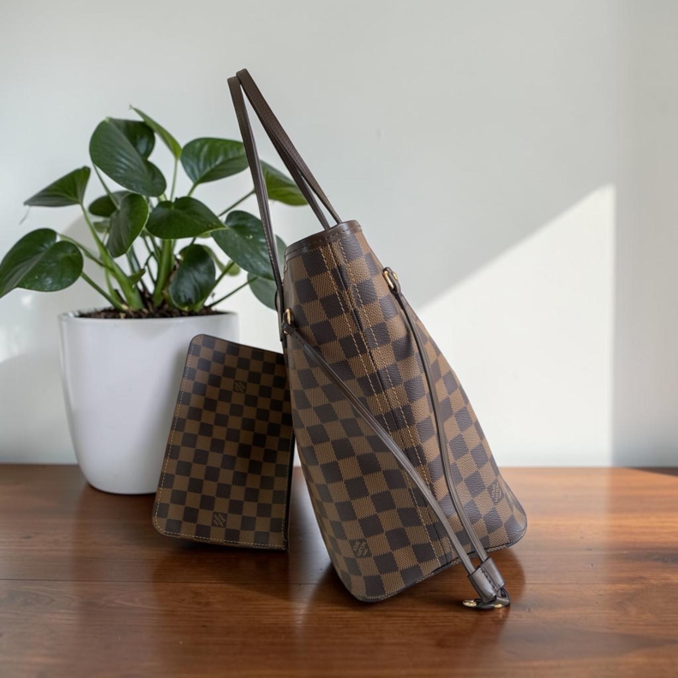The NeverFull MM Tote Handbag